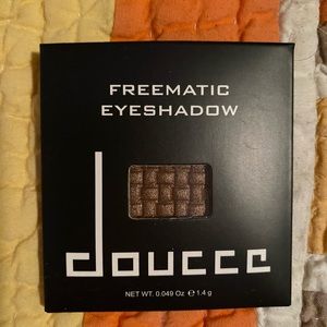 $1.00 with additional purchase DOUCCE Freematic Eyeshadow